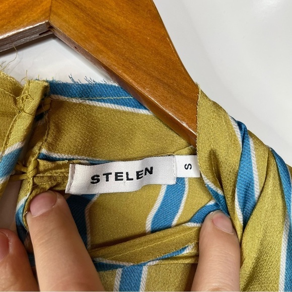 Stelen Striped Faux Side Knot Blouse Size Small - Picture 3 of 5